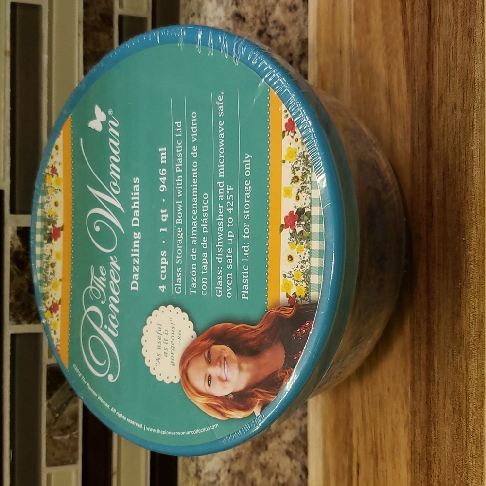 The Pioneer Woman Storage Bowl w/ Lid